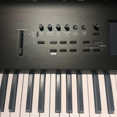 Korg - NAUTILUS73 2